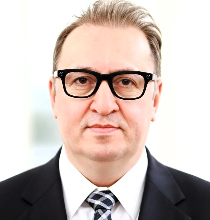 Dr. Hooman Kalali